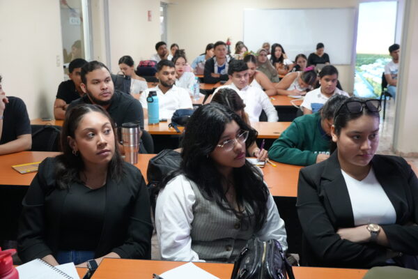 Participamos en jornada de capacitación universitaria sobre logística en Chiriquí